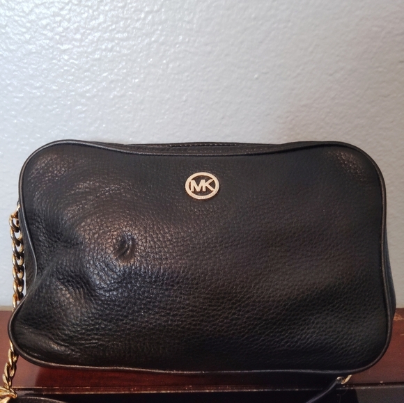 Michael Kors Crossbody Gold Chain Strap Black Leather - Picture 16 of 16